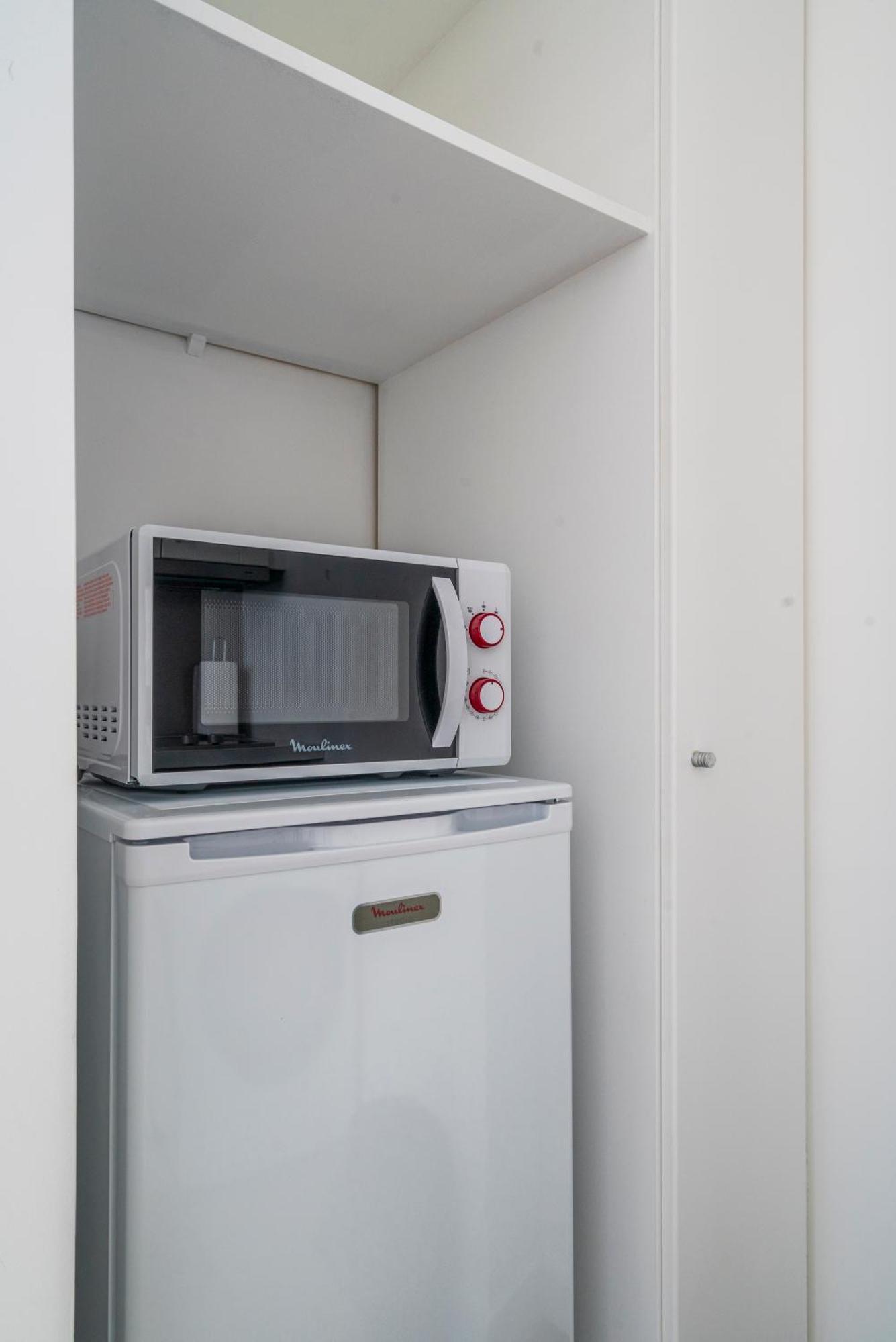 Apart Merryland Paris Chatelet Exterior photo